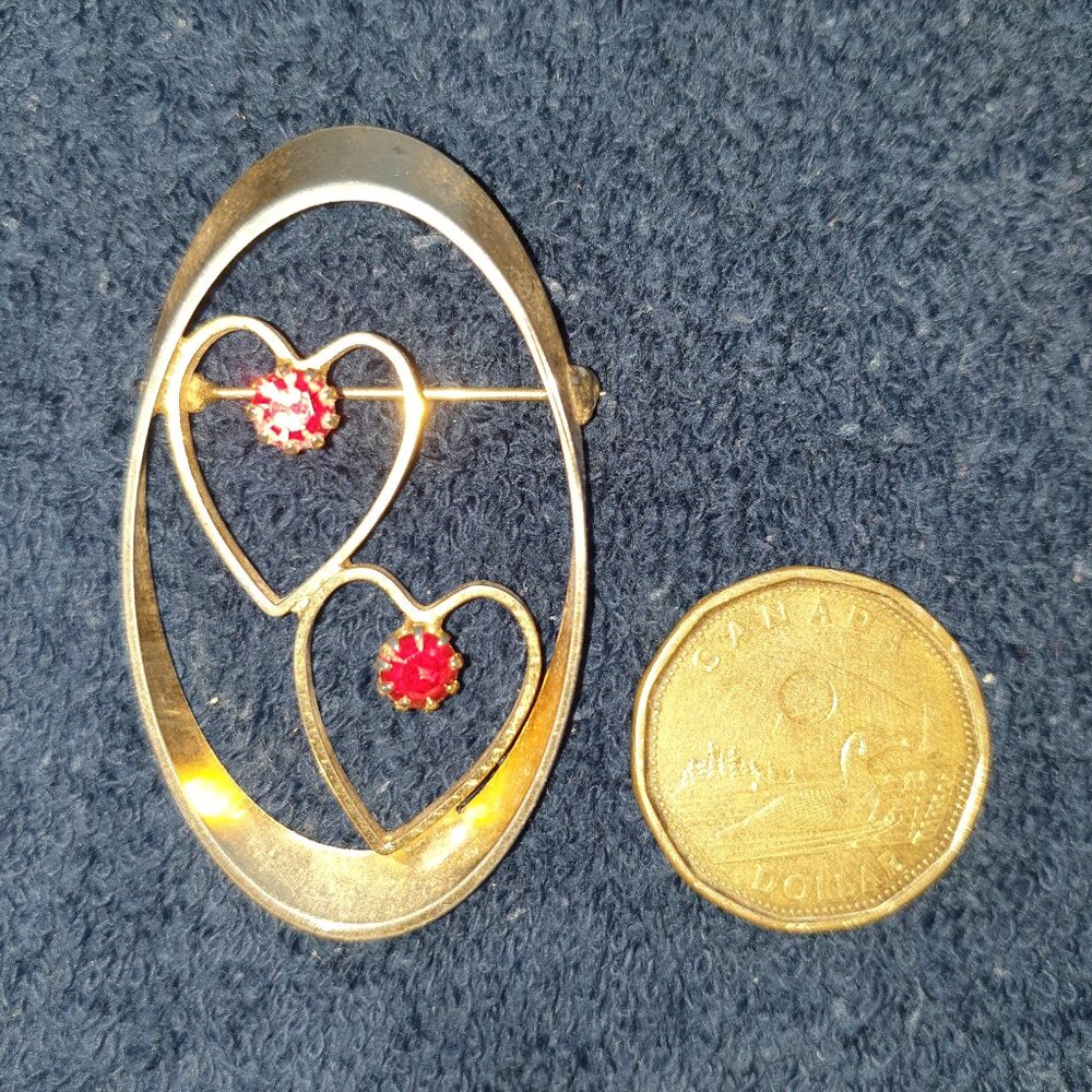 Romantic Vintage 2-Heart Gold Tone with Red Rhinestones Brooch